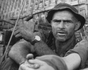 Charles Beckwith, veterano della guerra del Vietnam e fondatore della Delta Force