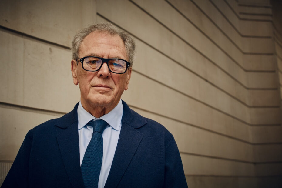 David Bickford, ex Direttore MI5 MI6 (1)